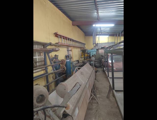 140M² WAREHOUSE TO LET IN DELPORTON